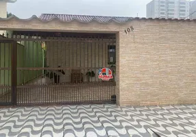 Foto 1 de Casa com 3 Quartos à venda, 125m² em Vila Sao Paulo, Mongaguá