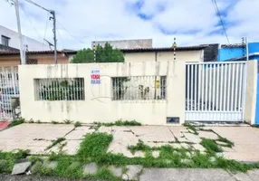 Foto 1 de Casa com 4 Quartos à venda, 243m² em Getúlio Vargas, Aracaju