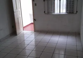 Foto 1 de Apartamento com 1 Quarto para alugar, 40m² em Bom Retiro, São Paulo