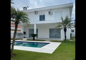 Foto 1 de Casa de Condomínio com 4 Quartos à venda, 365m² em Residencial Morada dos Lagos, Barueri