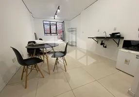 Foto 1 de Flat com 1 Quarto para alugar, 36m² em Rio Branco, Porto Alegre