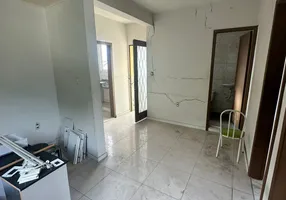 Foto 1 de Casa com 2 Quartos para alugar, 54m² em Ponta D'areia, Niterói