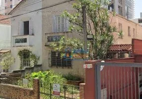 Foto 1 de Casa de Condomínio com 3 Quartos à venda, 300m² em Santa Cecília, São Paulo