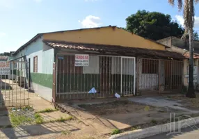 Foto 1 de Casa com 6 Quartos à venda, 360m² em Residencial Itaipu, Goiânia