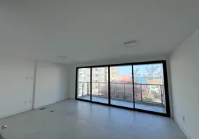 Foto 1 de Apartamento com 3 Quartos para alugar, 142m² em Praia do Pecado, Macaé