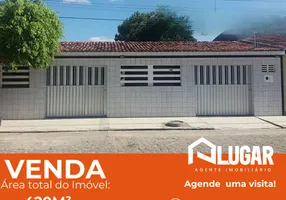 Foto 1 de Casa com 2 Quartos à venda, 200m² em Centro, Solânea