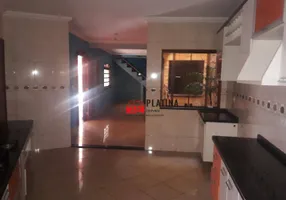 Foto 1 de Sobrado com 3 Quartos à venda, 150m² em Jardim Maria Estela, São Paulo