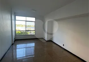 Foto 1 de Apartamento com 3 Quartos para alugar, 90m² em Praia do Canto, Vitória