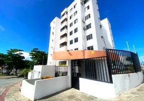 Foto 1 de Apartamento com 2 Quartos para alugar, 80m² em Luzia, Aracaju