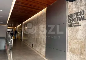 Foto 1 de Sala Comercial para venda ou aluguel, 59m² em Centro, Curitiba