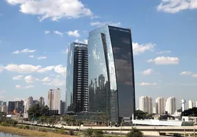 Foto 1 de Galpão/Depósito/Armazém à venda, 500m² em Chácara Santo Antônio, São Paulo