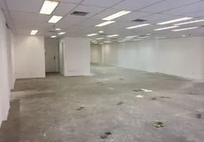 Foto 1 de Sala Comercial para alugar, 400m² em Centro, Rio de Janeiro