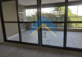 Foto 1 de Apartamento com 3 Quartos à venda, 137m² em Santo Amaro, São Paulo