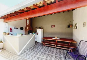 Foto 1 de Casa com 3 Quartos à venda, 130m² em Parque das Aroeiras II, São José do Rio Preto