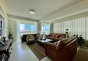 Foto 1 de Apartamento com 3 Quartos à venda, 137m² em Centro, Tramandaí