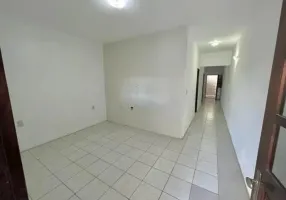 Foto 1 de Casa com 2 Quartos à venda, 145m² em Marambaia, Belém