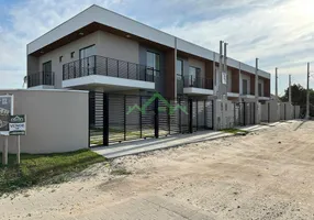 Foto 1 de Sobrado com 3 Quartos à venda, 113m² em Salinas, Balneário Barra do Sul