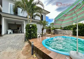 Foto 1 de Casa com 3 Quartos à venda, 135m² em Tijuquinhas, Biguaçu