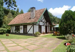 Foto 1 de Casa com 4 Quartos à venda, 200m² em Recanto Araucária, Campos do Jordão