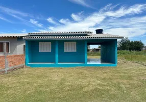 Foto 1 de Casa com 2 Quartos à venda, 70m² em Magistério, Balneário Pinhal