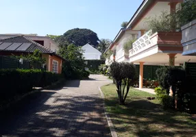 Foto 1 de Casa de Condomínio com 4 Quartos à venda, 351m² em Alto Da Boa Vista, São Paulo