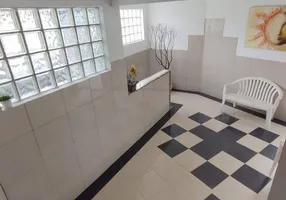 Foto 1 de Cobertura com 2 Quartos para alugar, 70m² em Campo Grande, Rio de Janeiro