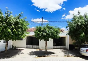 Foto 1 de Casa com 3 Quartos à venda, 90m² em Vassoural, Caruaru