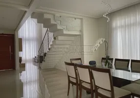 Foto 1 de Casa de Condomínio com 3 Quartos à venda, 260m² em Quebec, São Carlos