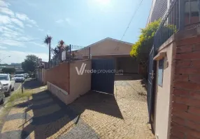 Foto 1 de Casa com 3 Quartos para venda ou aluguel, 206m² em Vila Nova Valinhos, Valinhos