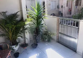 Foto 1 de Casa com 4 Quartos à venda, 200m² em Irajá, Rio de Janeiro