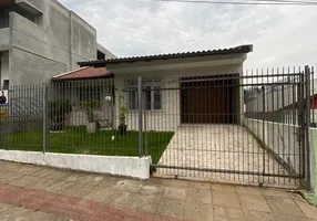 Foto 1 de Casa com 4 Quartos à venda, 190m² em Jardim Atlântico, Florianópolis