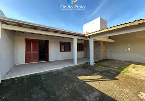 Foto 1 de Casa com 3 Quartos à venda, 90m² em Humaita, Tramandaí