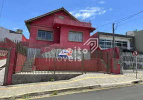 Foto 1 de Casa com 4 Quartos para alugar, 180m² em Centro, Ponta Grossa