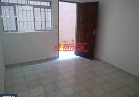Foto 1 de Casa com 3 Quartos para alugar, 125m² em Picanço, Guarulhos