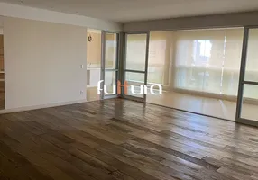 Foto 1 de Apartamento com 3 Quartos para alugar, 225m² em Setor Marista, Goiânia