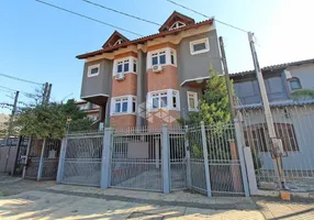 Foto 1 de Casa com 3 Quartos à venda, 285m² em Jardim Planalto, Porto Alegre
