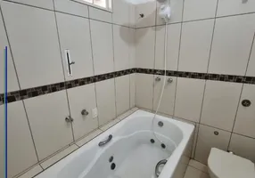 Foto 1 de Sobrado com 3 Quartos para alugar, 172m² em Vila Monte Alegre, Ribeirão Preto