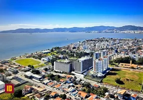 Foto 1 de Apartamento com 4 Quartos à venda, 166m² em Jardim Atlântico, Florianópolis