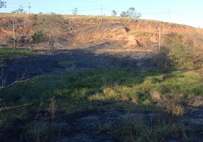 Foto 1 de Fazenda/Sítio à venda, 1801m² em Centro, Bugre