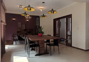 Foto 1 de Casa com 4 Quartos para venda ou aluguel, 243m² em Bairro das Palmeiras, Campinas