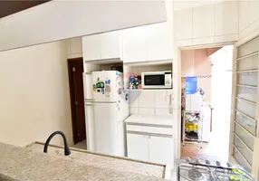 Foto 1 de Casa com 2 Quartos à venda, 100m² em Jardim Centenário, Rio Claro