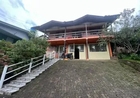 Foto 1 de Casa com 4 Quartos à venda, 308m² em Piratini, Gramado