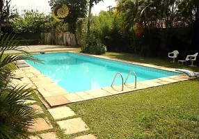 Foto 1 de Casa com 5 Quartos à venda, 350m² em Balneário Praia do Pernambuco, Guarujá