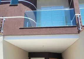 Foto 1 de Sobrado com 3 Quartos à venda, 180m² em Vila Helena, São Paulo