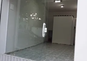 Foto 1 de Ponto Comercial para alugar, 28m² em Pituba, Salvador