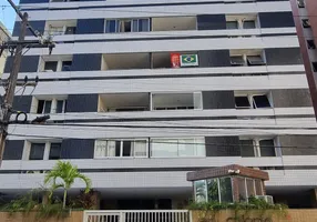 Foto 1 de Apartamento com 3 Quartos à venda, 100m² em Ponta Verde, Maceió