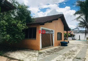 Foto 1 de Casa com 4 Quartos à venda, 140m² em Vila Suíssa, Mogi das Cruzes