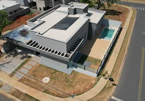 Foto 1 de Casa de Condomínio com 3 Quartos à venda, 249m² em Residencial Parqville Jacaranda, Aparecida de Goiânia