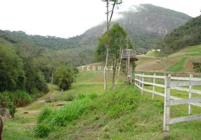 Foto 1 de Fazenda/Sítio com 3 Quartos à venda, 500m² em Serrinha, Teresópolis