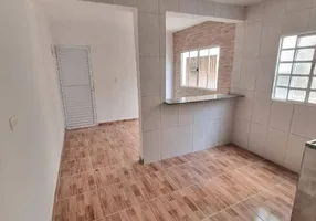 Foto 1 de Casa com 1 Quarto para alugar, 60m² em Caucaia do Alto, Cotia